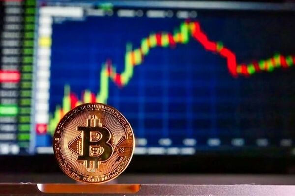 پایان سال ۲۰۲۴: بیت‌کوین در سال ۲۰۲۵ به کجا خواهد رسید؟
