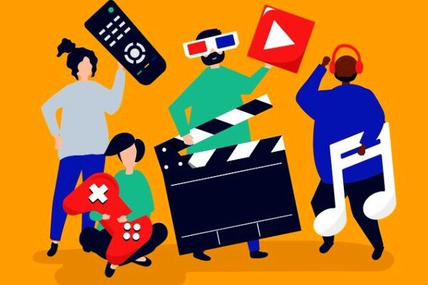 چگونه سینماها با ارسال پیامک انبوه مخاطبان بیشتری جذب می کنند؟