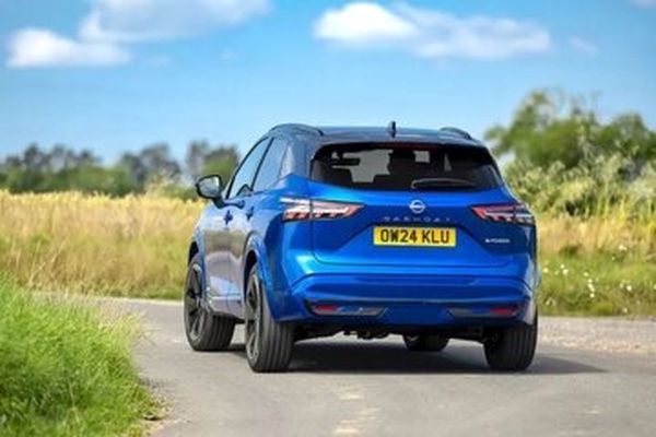 کفگیر خودروسازان چگونه به ته دیگ خورد؟