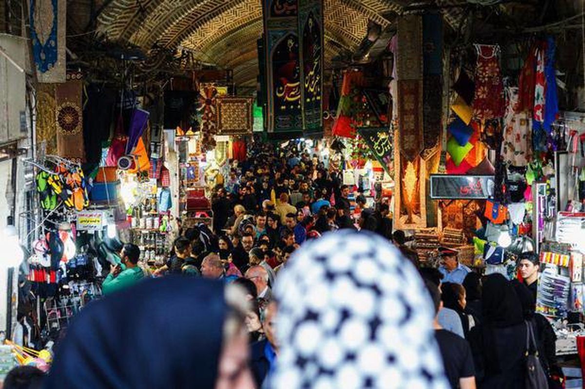 ماجرای تجمع اعتراضی امروز بازار تهران چه بود؟ / رئیس انجمن اسلامی بازار: ۱۰، ۱۵ نفر حدود ۲۰ دقیقه شعارهایی می‌دادند!

