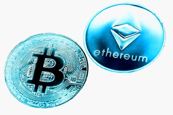 قیمت بیت‌کوین و اتریوم امروز دوشنبه ۲۸ اردیبهشت ۱۴۰۵
