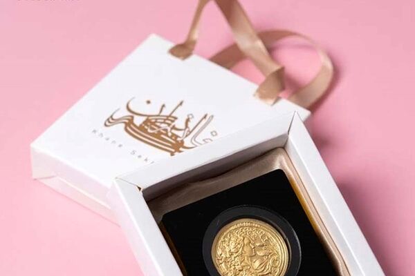 شمش طرح نفیس ملکه گلها در گالری لوکس گلدن ارت
