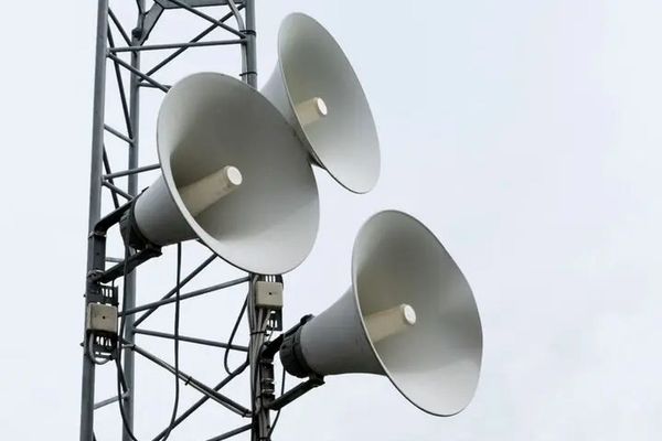 تصاویری متفاوت از امیر سرلشکر موسوی در مراسم اربعین شهدای اقتدار