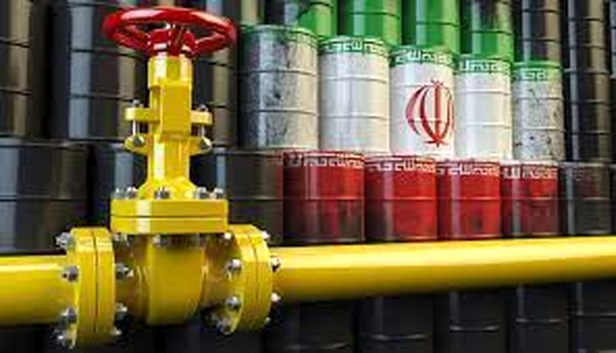 میزان صادرات روزانه نفت ایران در یک دهه اخیر/ اینفوگرافیک
