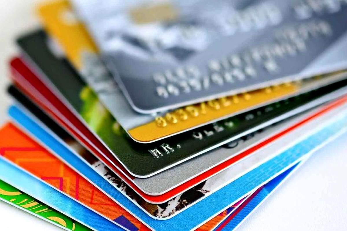 کارت های بانکی بدون درخواست مشتریان سه ماهه تمدید می‌شوند