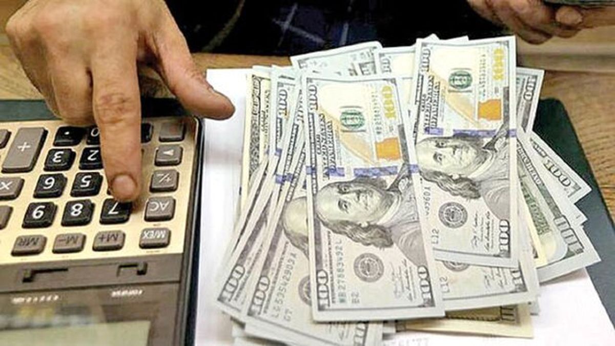 دلار در بازار رسمی ۶۸ هزار تومان قیمت خورد
