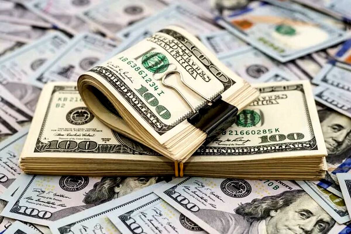 نقدینگی ایران چند دلار است؟

