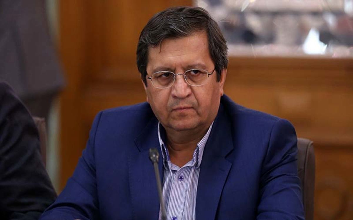 واکنش همتی به سخنان وزیر دولت رییسی/ جهت اطلاع: رتبه اقتصاد ایران ۴۱ است