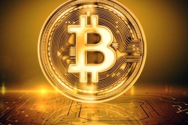 پیش‌بینی هوش مصنوعی درباره قیمت آینده بیت کوین

