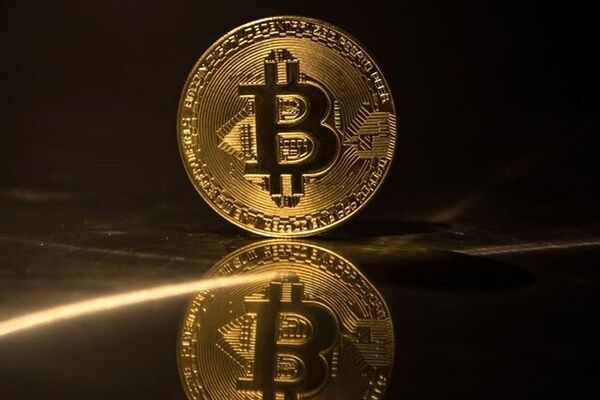 
افزایش هنگفت ارزش بیت کوین در پیش است؟