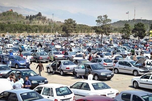 مصوبه فروش ۱۲۰ هزار خودرو ۵ درصد زیر قیمت بازار