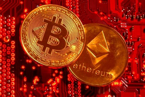 آخرین وضعیت بازار رمزارزها در جهان؛ ریزش اتریوم و بیت کوین