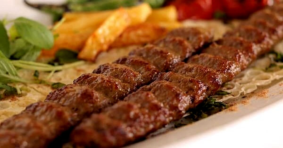 کباب کوبیده هم لاکچری شد؛ دو سیخ نیم میلیون!