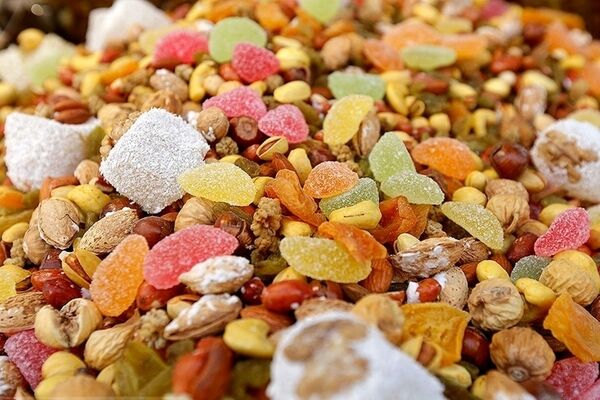 قیمت های عجیب آجیل در آستانه شب یلدا