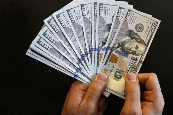 قیمت دلار امروز یکشنبه ۱۸ مرداد ۱۴۰۵