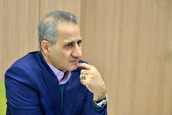 مذاکره با آمریکا، اثرات منفی تحریم و کاهش قیمت نفت را کم می‌کند
