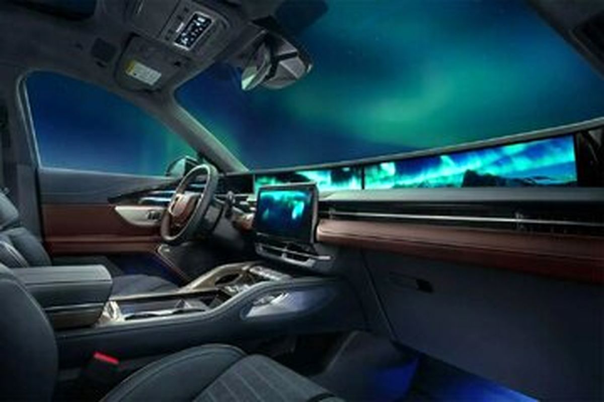 شفق قطبی در کابین خودرو/ تصاویر