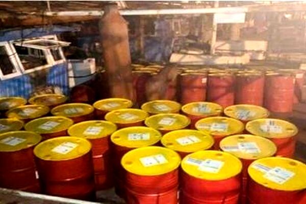 کشف یک تونل زیرزمینی انتقال سوخت قاچاق در بندرعباس
