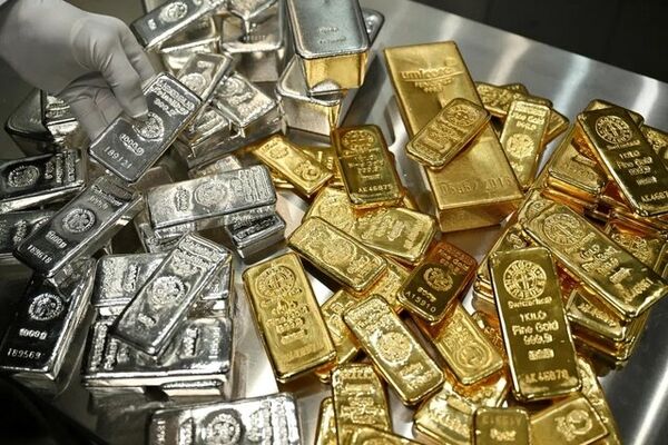 افزایش قیمت طلا و نقره در بازارهای جهانی