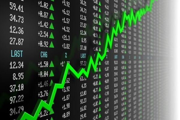 بورس تهران در پایان معاملات شنبه ۱۸ مهر / شاخص کل به کانال ۸.۲ میلیون واحد رسید