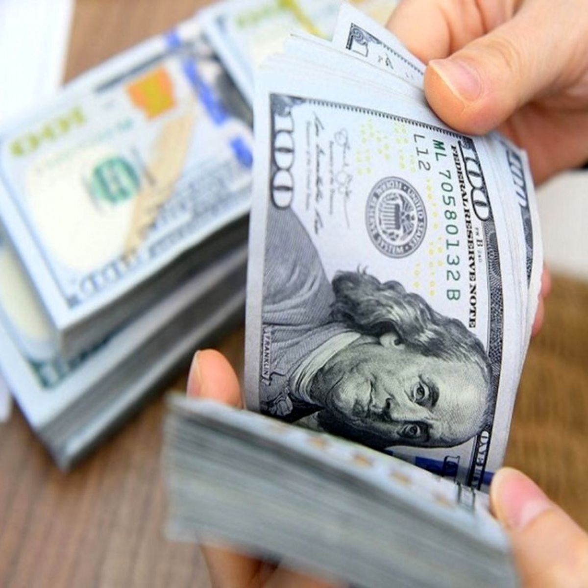 ستن درگاه صرافی های رمزارز هم موثر نبود؛ سلام بازار به دلار ۸۱ هزار تومانی
