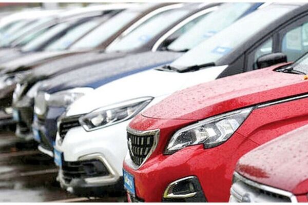 قیمت روز خودرو؛ بازار خودرو در مسیر آرامش نسبی
