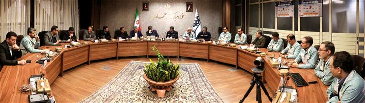 همکاری مشترک فولاد مبارکه و راه‌آهن برای تسهیلگری در افزایش حمل ریلی مواد اولیه و محصولات
