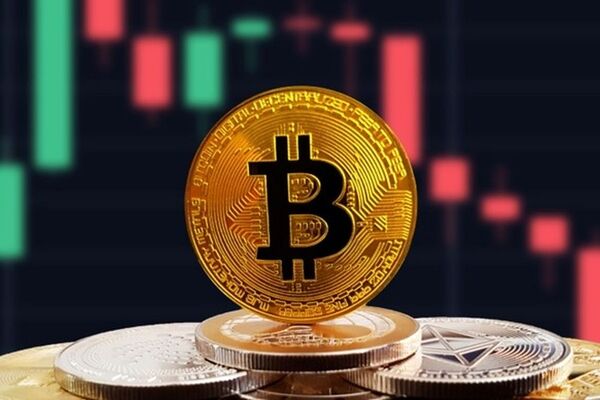 تغییرات نقدینگی جهانی می‌تواند به تثبیت کوتاه‌مدت قیمت بیت‌کوین منجر شود

