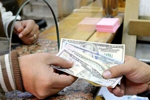 مردم مراقب هیجانات بازار ارز و طلا باشند