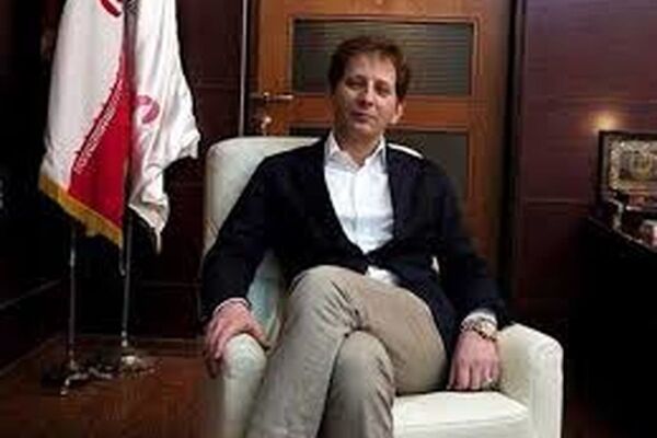 بابک زنجانی وارد رقابت با فرزین شد