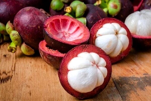 گوش بری با میوه های لاکچری؛ هر کیلو ۱.۴ میلیون تومان
