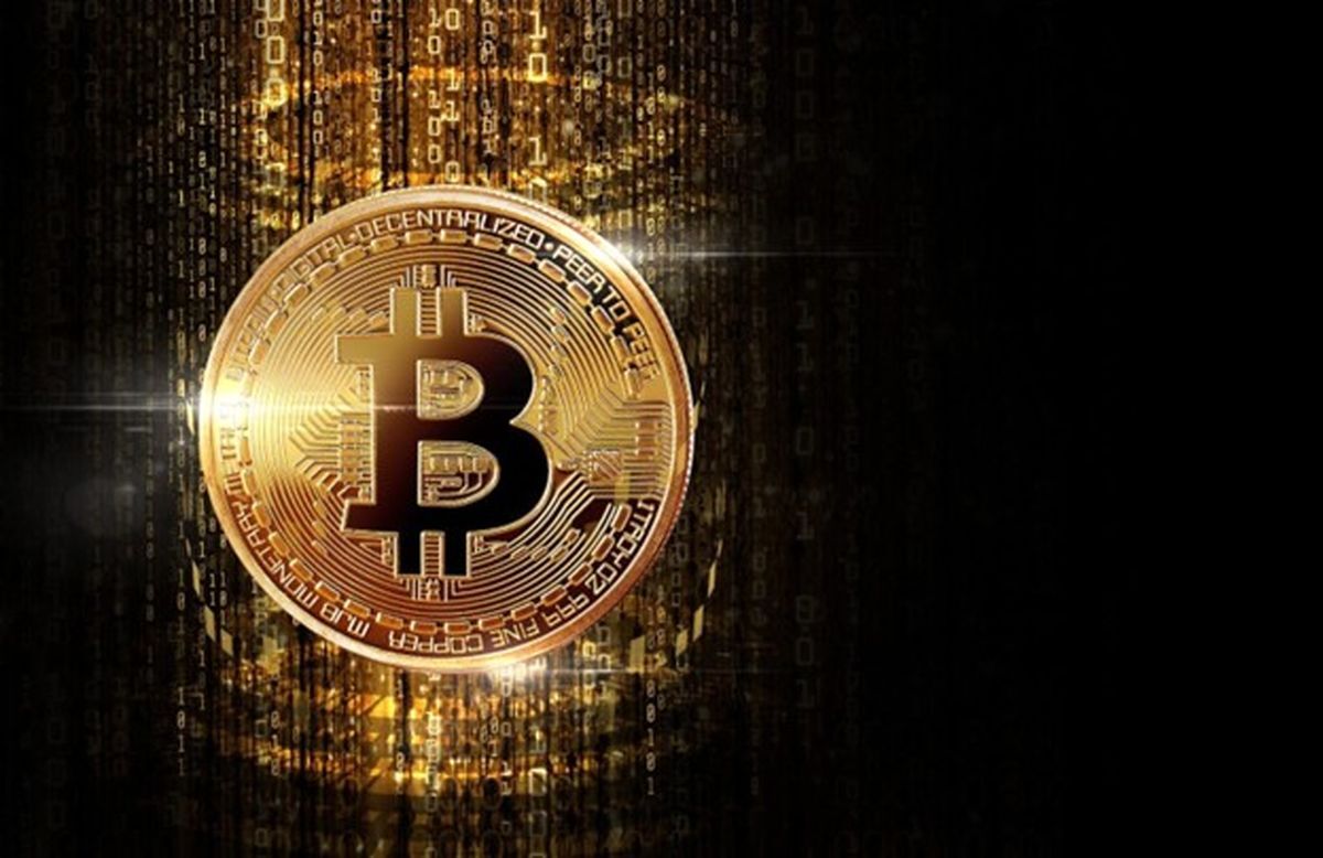 نرخ‌های تأمین مالی بیت‌کوین مثبت باقی مانده‌اند، اما خطر تغییر روند بازار وجود دارد
