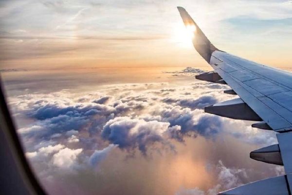 تمدید لغو پروازها تا ساعت ۱۴ روز دوشنبه