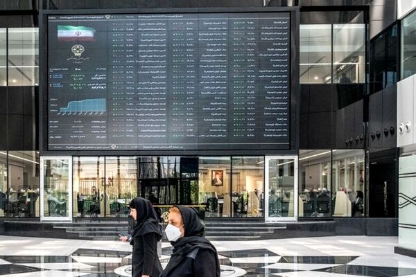 علت‌یابی تاخیر واکنش شاخص بورس به رشد دلار
