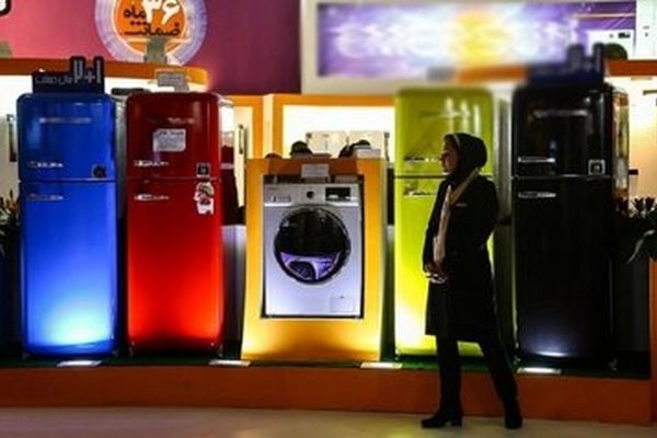 بازار لوازم خانگی زمین گیر شد