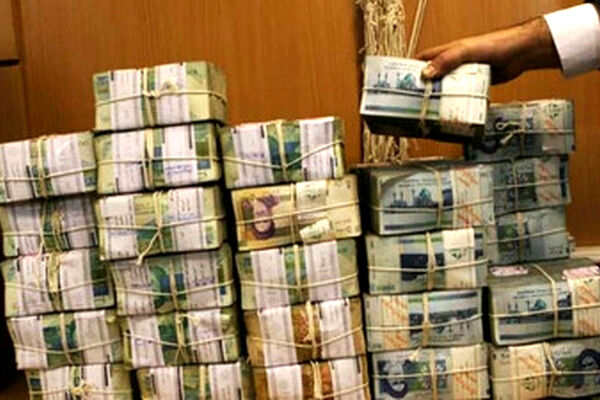 خزانه ای که دولت سیزدهم تحویل پزشکیان می‌دهد کفاف ۲-۳روز حقوق کارمندان دولت را هم نمی‌دهد/ پس پول آن همه نفتی که فروختید، کجاست؟