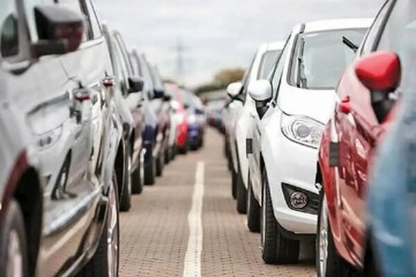 قیمت روز خودرو؛ مونتاژی ها گران و داخلی ها ارزان شدند
