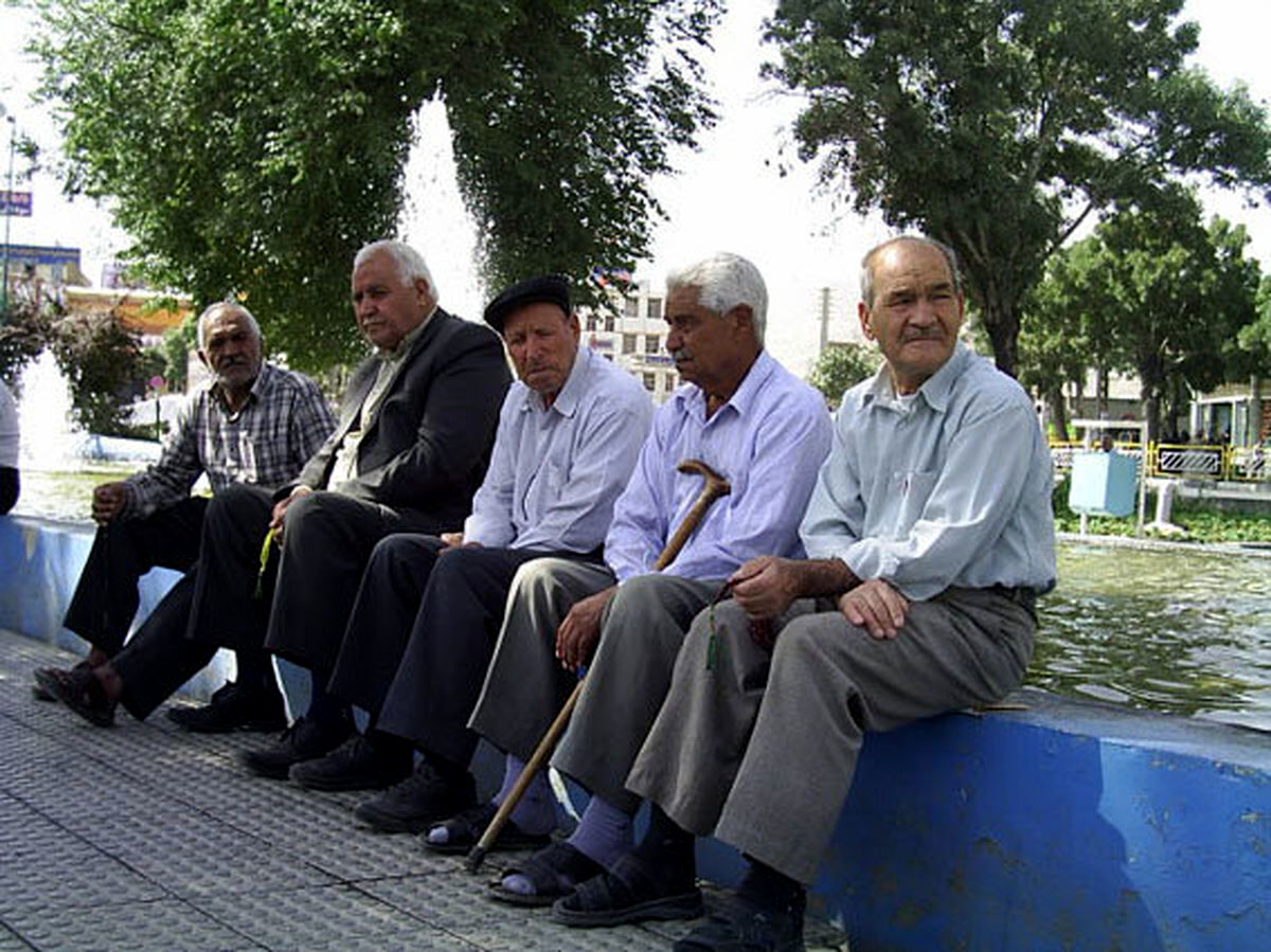 دولت، در اجرای همسان سازی حقوق بازنشستگان تعلل می‌کند