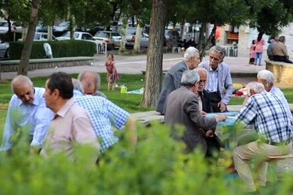 آش شله قلمکاری به نام متناسب سازی حقوق بازنشستگان!