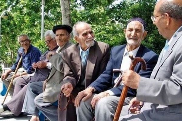 حقوق کارمندان و بازنشستگان افزایش می‌یابد؟
