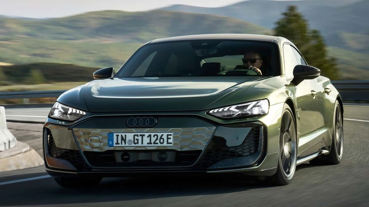 آئودی ئی ترون ؛ قوی ترین خودرو تمام دوران کمپانی معرفی شد