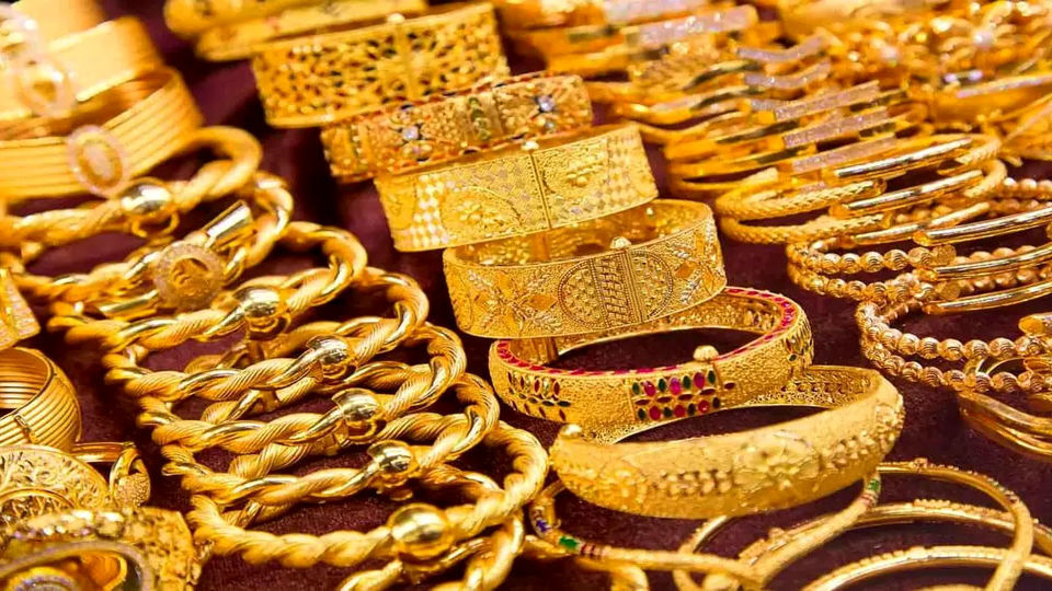 قیمت طلا ۱۸ عیار بر اساس نرخ اتحادیه طلا و جواهر تهران درج شده است.