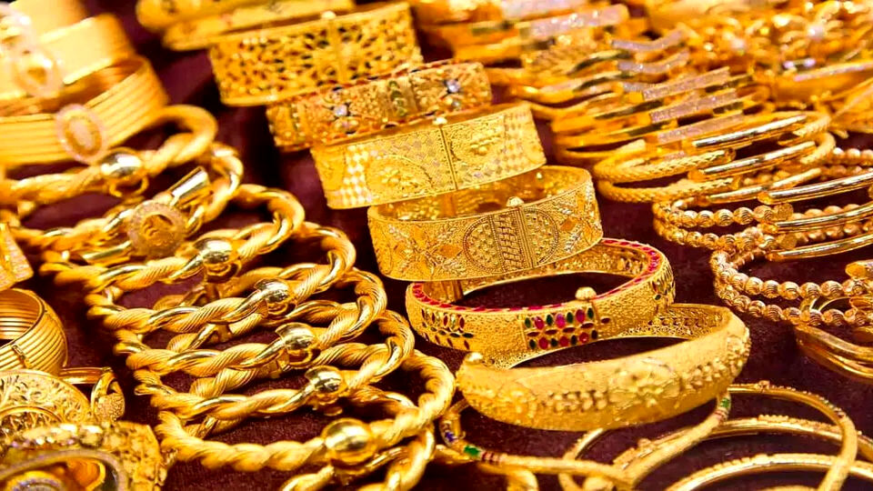 قیمت طلا ۱۸ عیار بر اساس نرخ اتحادیه طلا و جواهر تهران درج شده است.