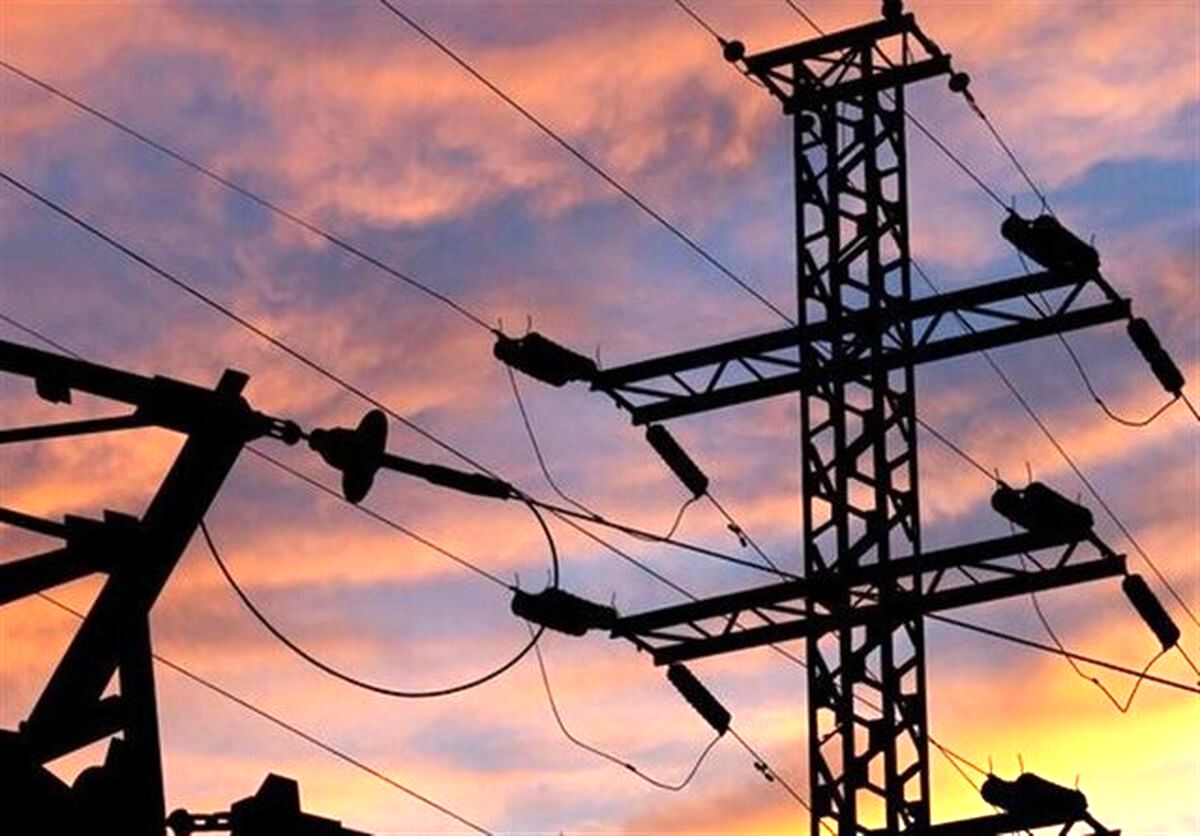 قطعی برق و تمام شدن شارژ باتری سایت‌های اپراتورها علت اصلی اختلال‌ها است

