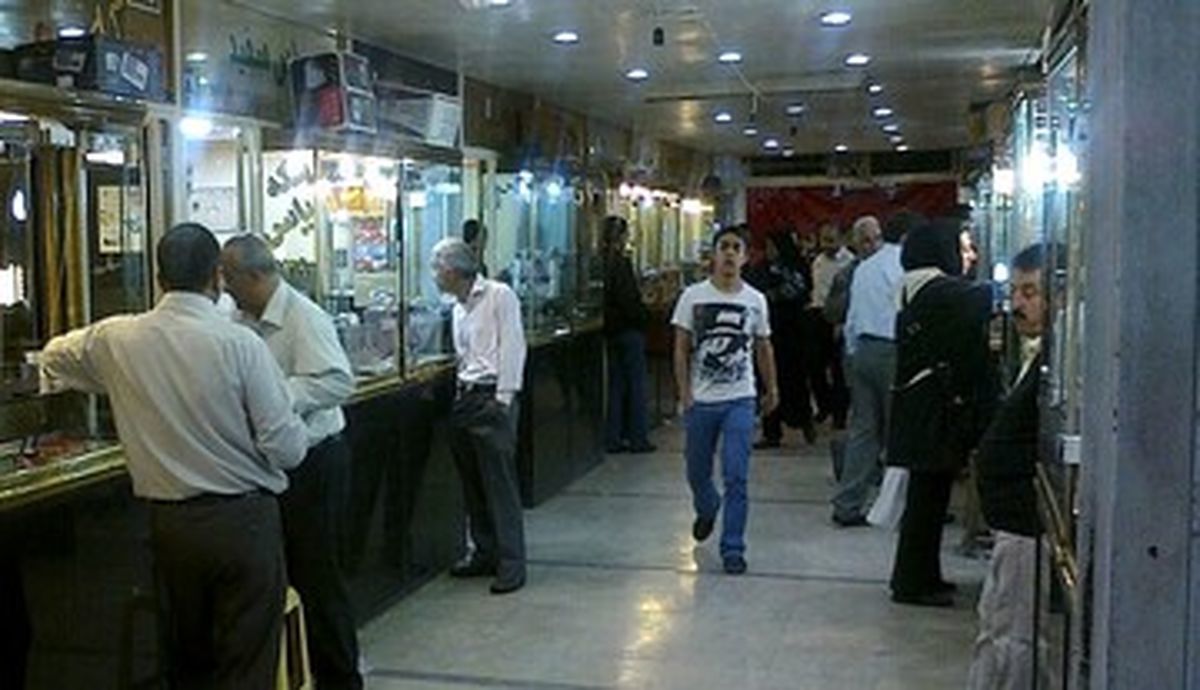 ورود موج جدید قیمتی به بازار طلا و ارز/ دلار و طلا کانال عوض کردند؛ ریسک خرید ربع‌سکه بالا رفت
